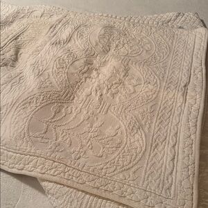 Williamsburg Willian & Mary Pillow Shams